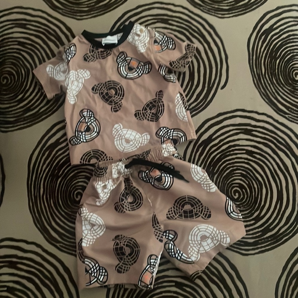 Barberry swim trunks and T-shirt